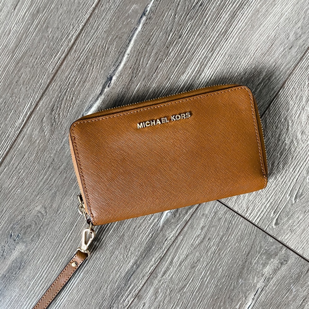 Michael Kors Tan Wallet